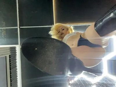 Tinytexie Thumbnail Picture