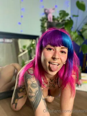 Tinytoni OnlyFans Leaked Free Thumbnail Picture - #0trrAzVHxt