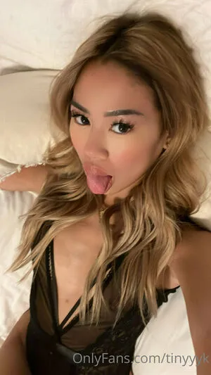 tinyyyk OnlyFans Leaked Free Thumbnail Picture - #FMlzCTxCBX