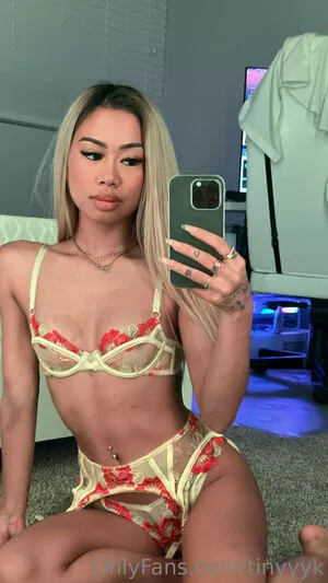 tinyyyk OnlyFans Leaked Free Thumbnail Picture - #LMt3IO8bcy