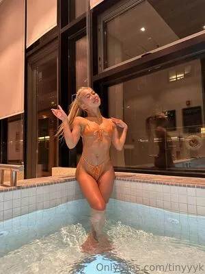 tinyyyk OnlyFans Leaked Free Thumbnail Picture - #xD6PNj5l8f