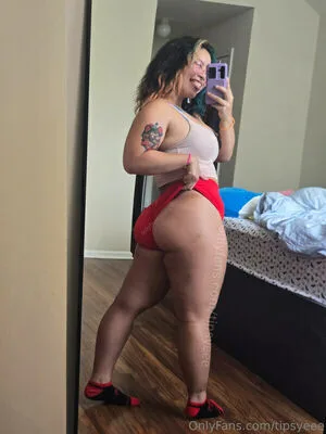 Tipsyeee OnlyFans Leaked Free Thumbnail Picture - #5Lr9kFJA3b