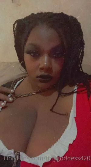 Tittygoddess420 Thumbnail Picture