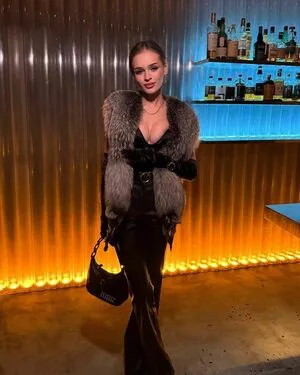 Tlisliz OnlyFans Leaked Free Thumbnail Picture - #YSFVh2724P