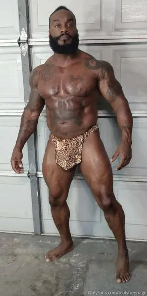 Toolsfreepage OnlyFans Leaked Free Thumbnail Picture - #4nwwioJ4zt