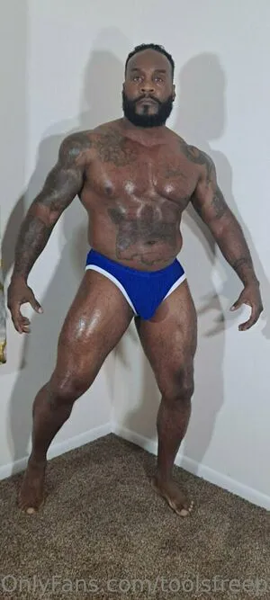 Toolsfreepage OnlyFans Leaked Free Thumbnail Picture - #4ryYGyms95