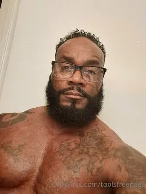 Toolsfreepage OnlyFans Leaked Free Thumbnail Picture - #O24W9OCT7f