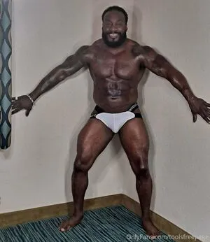 Toolsfreepage OnlyFans Leaked Free Thumbnail Picture - #PTudZ0KQ27