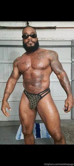 Toolsfreepage OnlyFans Leaked Free Thumbnail Picture - #nrZU1Vo07e