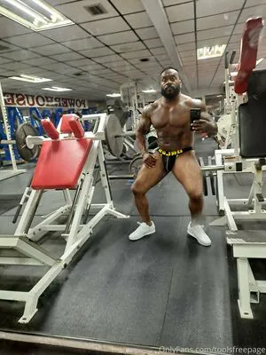 Toolsfreepage OnlyFans Leaked Free Thumbnail Picture - #p6BUrduD0J