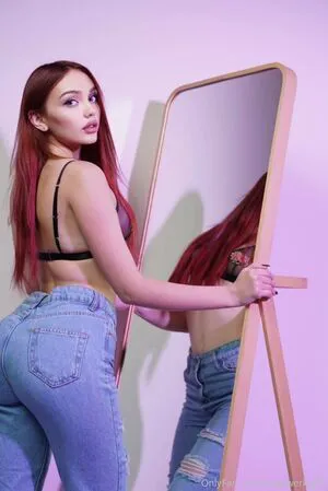Toptwerkgirls Thumbnail Picture
