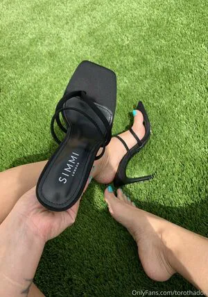 Torothadon OnlyFans Leaked Free Thumbnail Picture - #AJGfxi5z8w