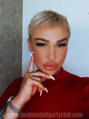 Tory Candi Jackson Thumbnail Picture