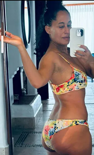 Tracee Ellis Ross OnlyFans Leaked Free Thumbnail Picture - #2FnOl7fGIB