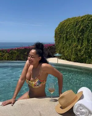 Tracee Ellis Ross OnlyFans Leaked Free Thumbnail Picture - #AD0Bus2IWH