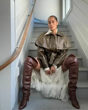 Tracee Ellis Ross OnlyFans Leaked Free Thumbnail Picture - #KrrK3ls8jV