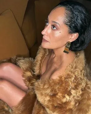 Tracee Ellis Ross OnlyFans Leaked Free Thumbnail Picture - #PEWYpecVTO