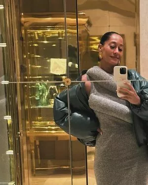 Tracee Ellis Ross OnlyFans Leaked Free Thumbnail Picture - #XKahdjsAl2