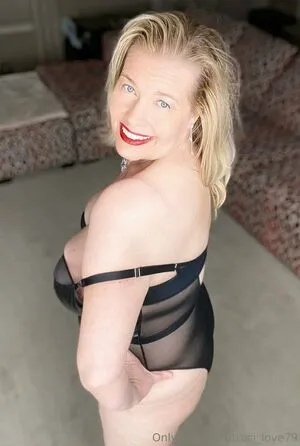 Traci Love79 Thumbnail Picture