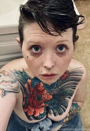 Trashpanda4lyfeyo OnlyFans Leaked Free Thumbnail Picture - #FRlnoV21KP