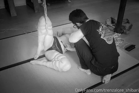 Trenzalore Shibari Thumbnail Picture