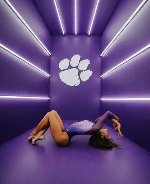 Trinity Webb OnlyFans Leaked Free Thumbnail Picture - #DeJkC7Fnc2
