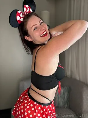 Trinity876 OnlyFans Leaked Free Thumbnail Picture - #YmR8bYYG04