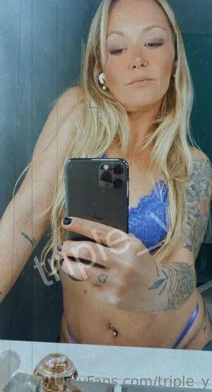Triple Y OnlyFans Leaked Free Thumbnail Picture - #ffQ0V2TSFO