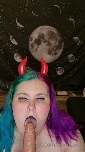 Trixiefae21 OnlyFans Leaked Free Thumbnail Picture - #bTJKCeKL1d