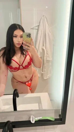 Ts Ella Thumbnail Picture