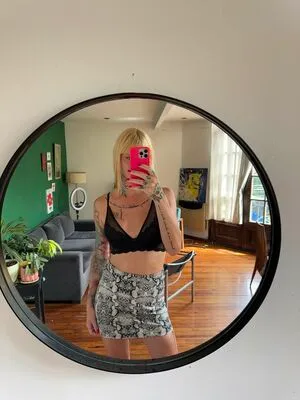 Ts Queen Matea Thumbnail Picture
