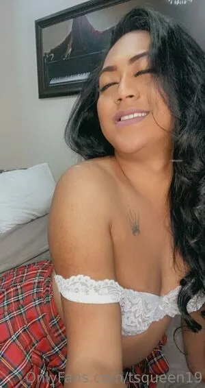 Tsqueen19 OnlyFans Leaked Free Thumbnail Picture - #hdk0spFm25