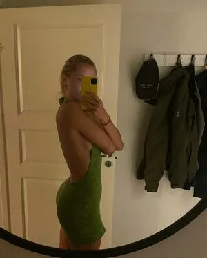 Tuva Eide OnlyFans Leaked Free Thumbnail Picture - #4FEAWBEDFb