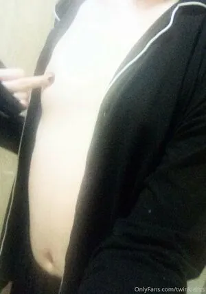 Twinkletits Thumbnail Picture