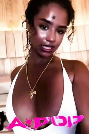Tyla OnlyFans Leaked Free Thumbnail Picture - #hcheM44dSt