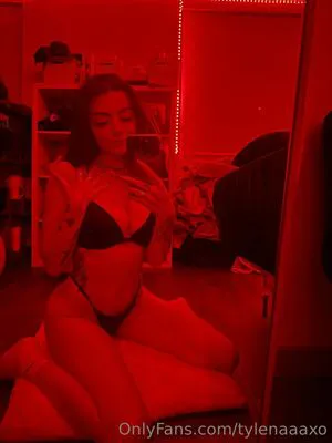 Tylenaaa Thumbnail Picture