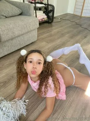 U384240987 OnlyFans Leaked Free Thumbnail Picture - #8YlefpCnPZ