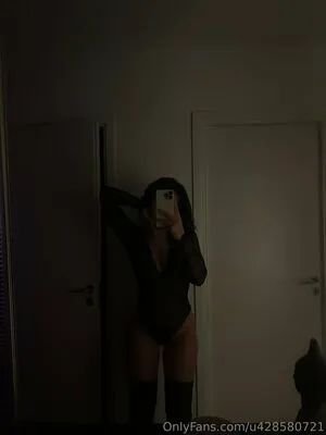 U428580721 OnlyFans Leaked Free Thumbnail Picture - #UMc92Uf4Pt