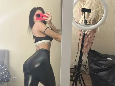 Uberchini OnlyFans Leaked Free Thumbnail Picture - #bUOt2UWg5s