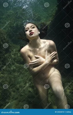 Underwater OnlyFans Leaked Free Thumbnail Picture - #aAIzK7DI3P