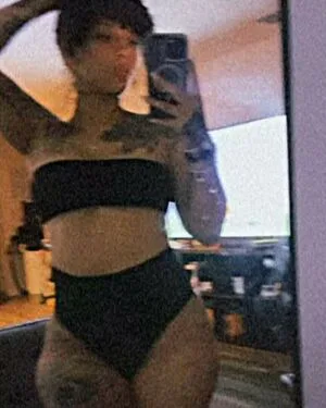 Unpredictablytaylor OnlyFans Leaked Free Thumbnail Picture - #rsCy00Mdgx