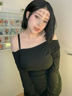 Upminaa OnlyFans Leaked Free Thumbnail Picture - #GlljefMWAP