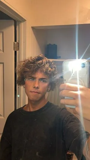 Urfavvfella OnlyFans Leaked Free Thumbnail Picture - #XEaLSuLXdC
