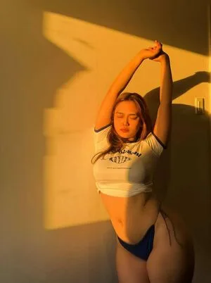 Urgirlkitty Thumbnail Picture
