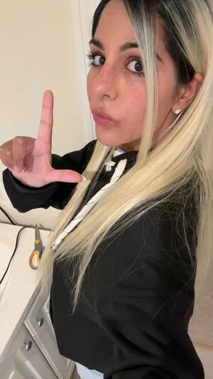 Urgoddessmarla OnlyFans Leaked Free Thumbnail Picture - #2Optgc2Nso