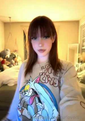 Urloverkat Thumbnail Picture