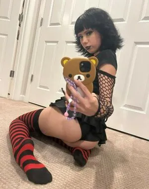 Urwhitegff Thumbnail Picture