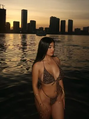 User41476298 OnlyFans Leaked Free Thumbnail Picture - #IYT1Fi1YFP