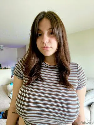 User61638 OnlyFans Leaked Free Thumbnail Picture - #b8W2NxbuUI