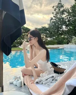 Uzaa OnlyFans Leaked Free Thumbnail Picture - #P4Dme2J88h